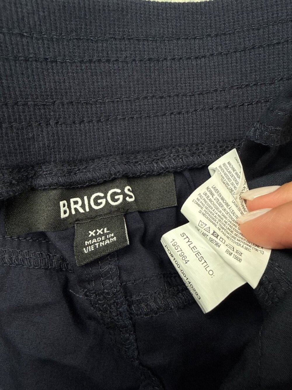 Briggs Womens Navy Pull-On Shorts With Elastic Waistband 2 Front Pockets - Picture 3 of 4